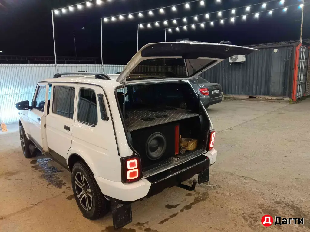 LADA (ВАЗ) 2131 (4x4), 2013 года