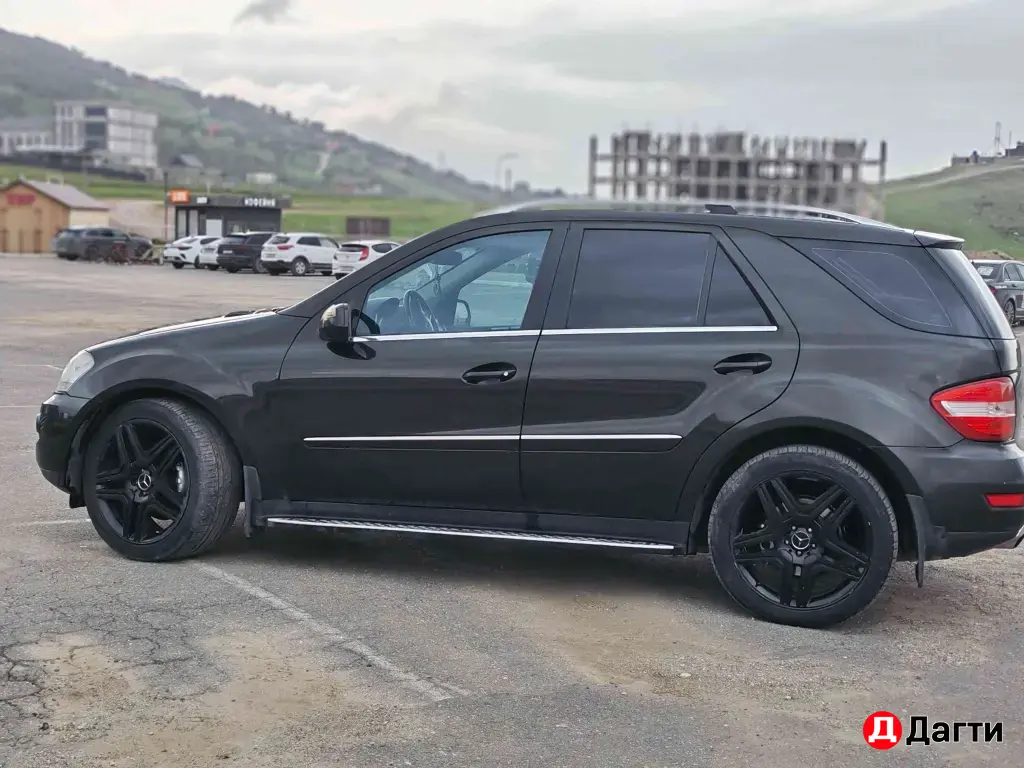 Mercedes-Benz M-Класс, 2009 года