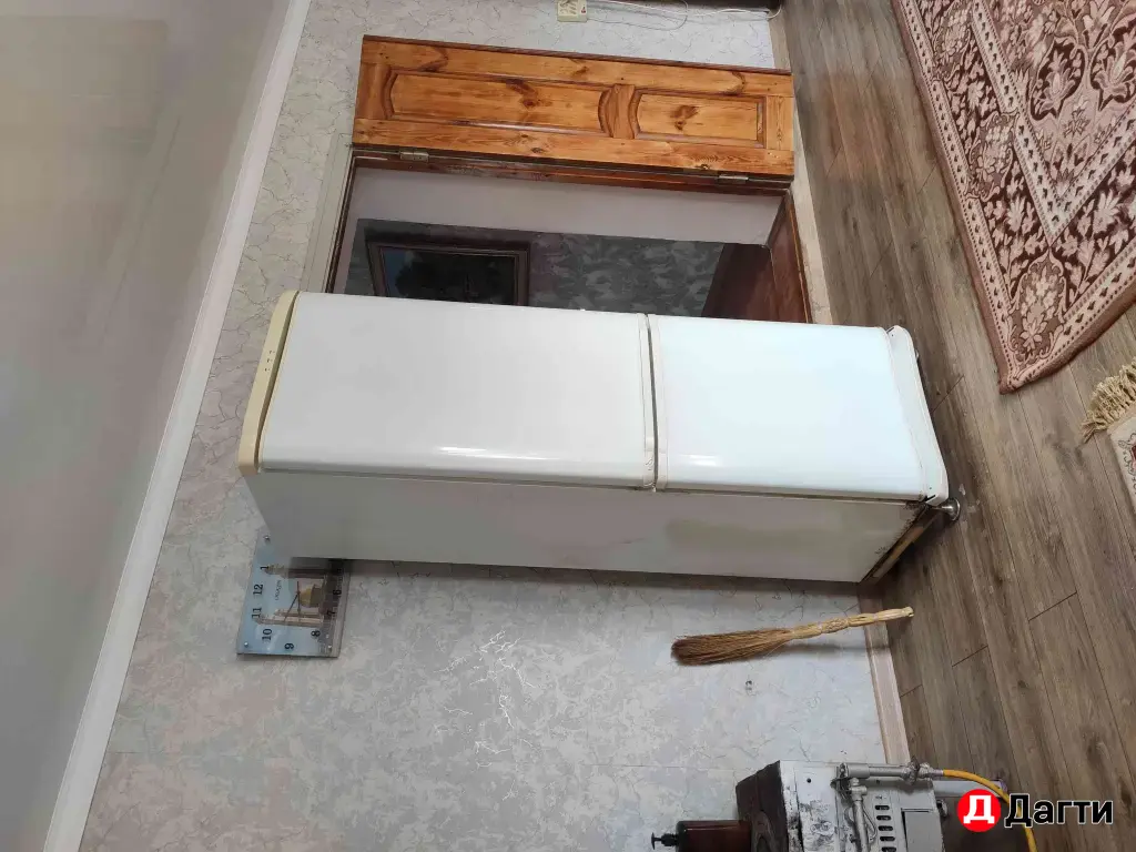 Продается холодильник Vestel
