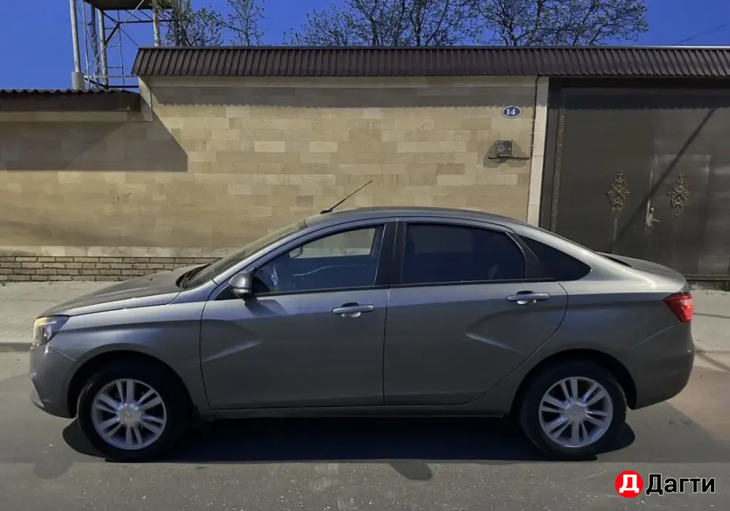 LADA (ВАЗ) Vesta, 2019 года