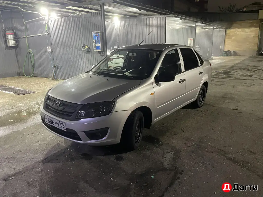 LADA (ВАЗ) Granta, 2012 года