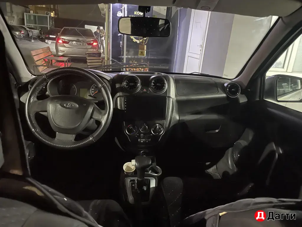 LADA (ВАЗ) Granta, 2012 года