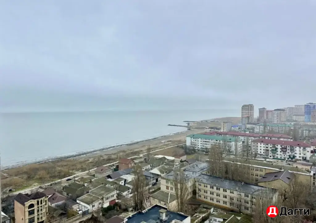 трёхкомнатная квартира