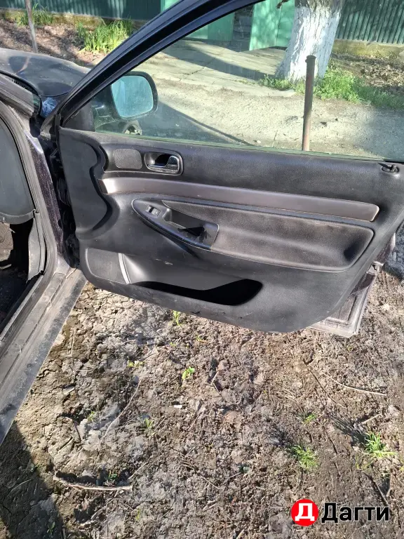 Audi A4, 1998 года