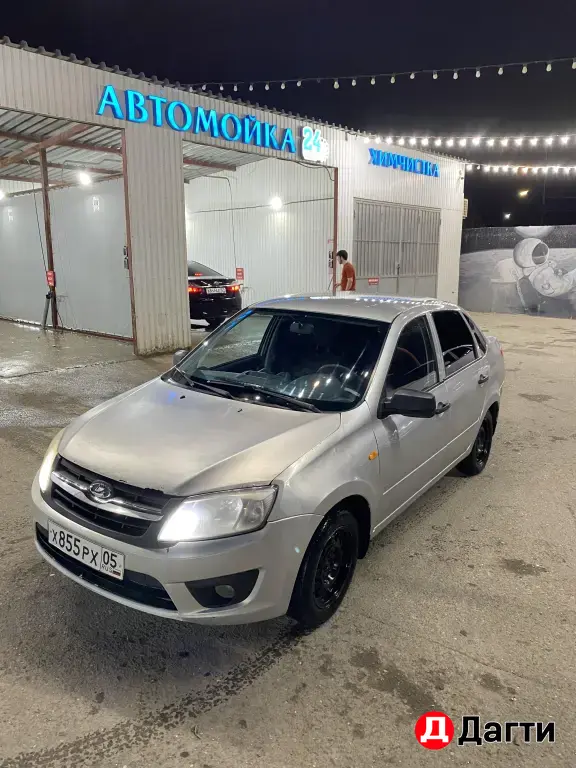 LADA (ВАЗ) Granta, 2012 года