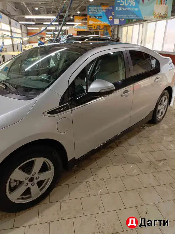 Chevrolet Volt, 2010 года