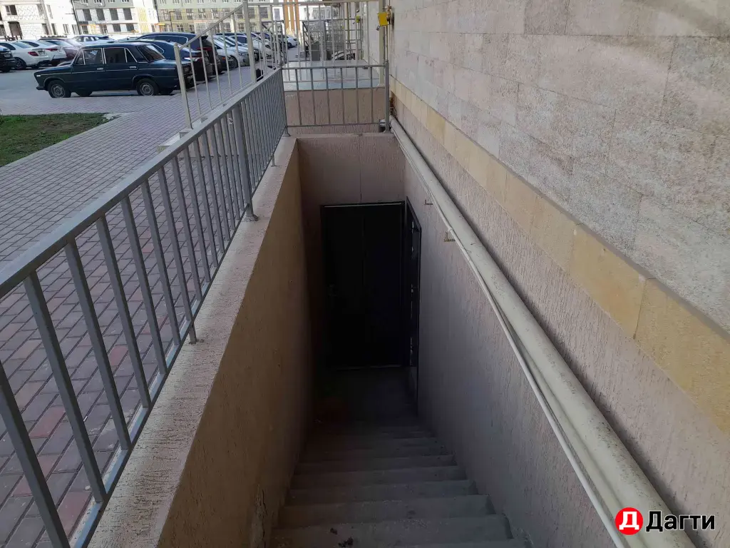цокольный этаж 127кв
