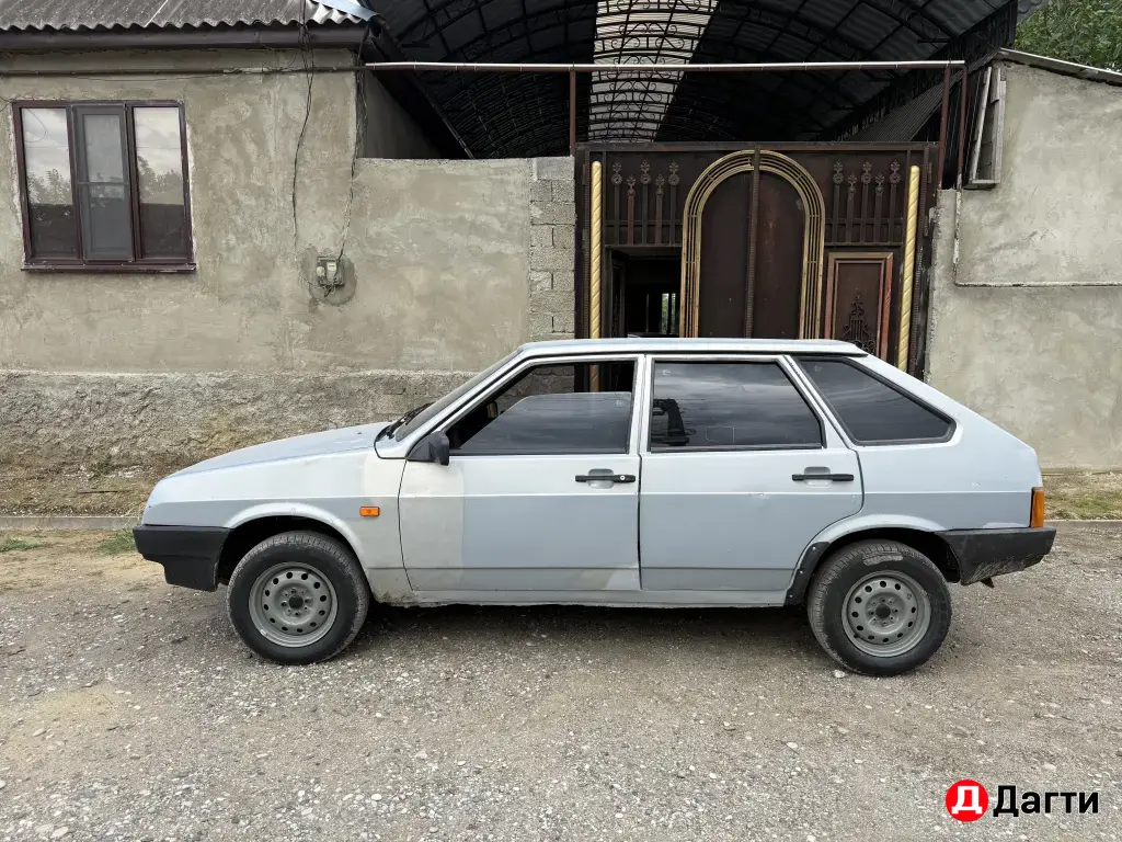 LADA (ВАЗ) 2109, 2002 года