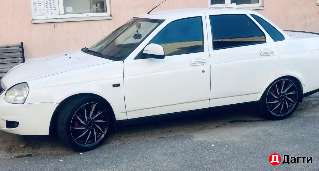 LADA (ВАЗ) Priora, 2013 года