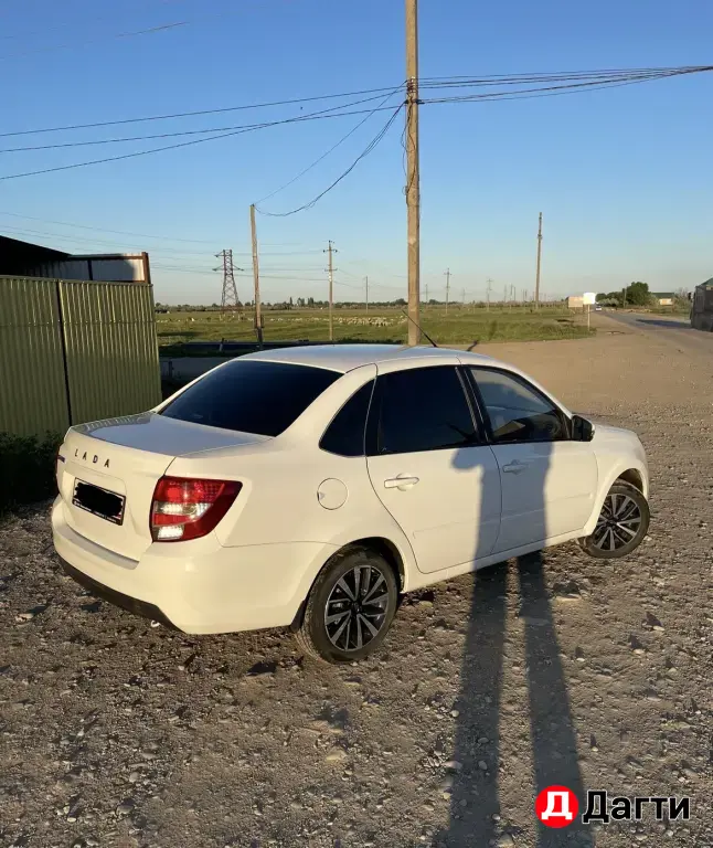 капот granta fl