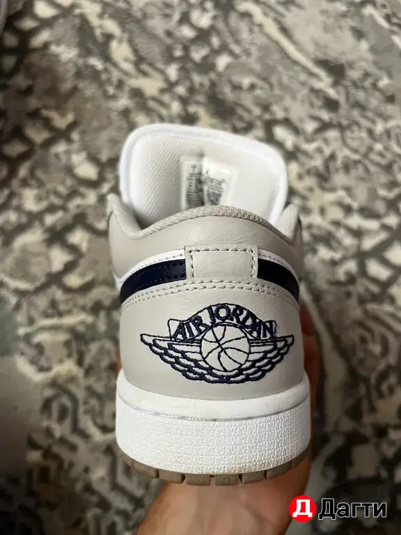 Кроссовки Air Jordan 1Low