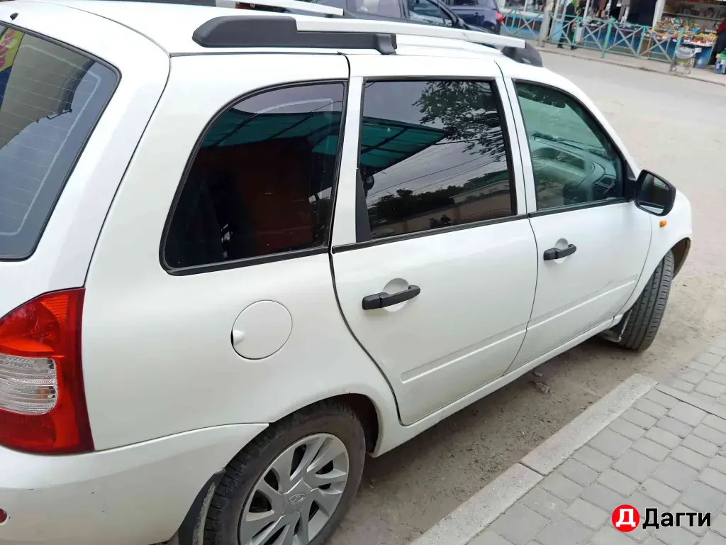 LADA (ВАЗ) Kalina, 2012 года