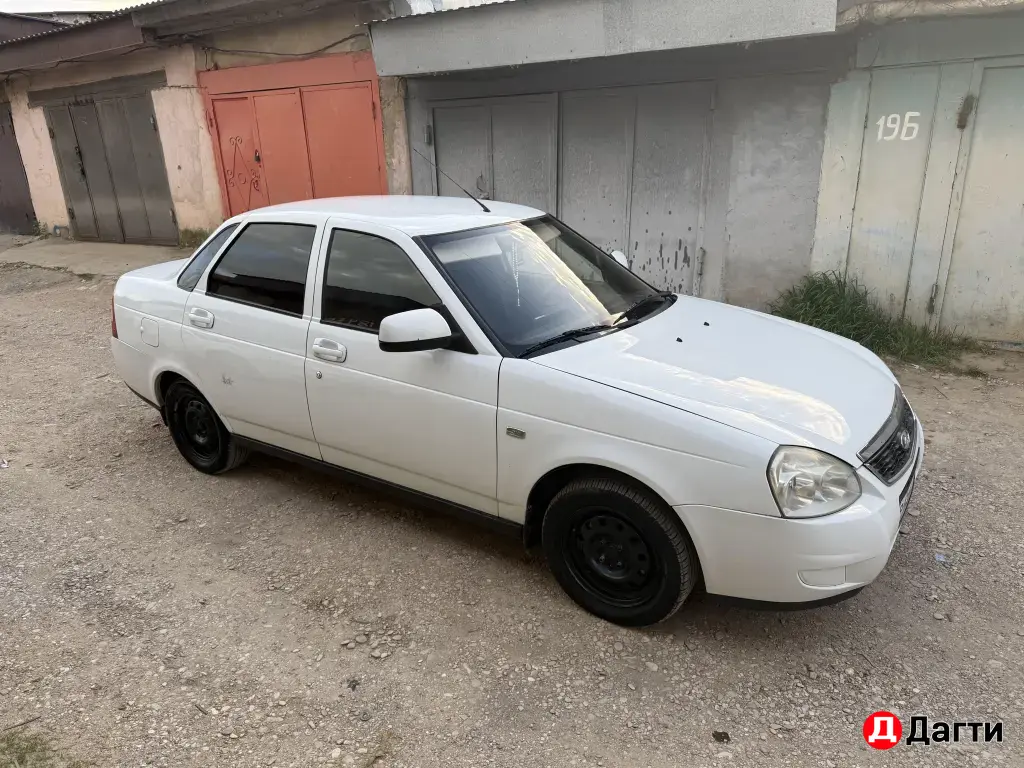 LADA (ВАЗ) Priora, 2012 года