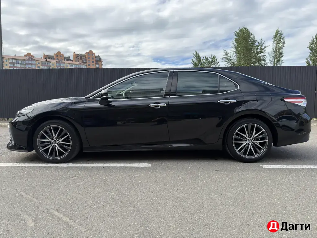 Toyota Camry, 2023 года