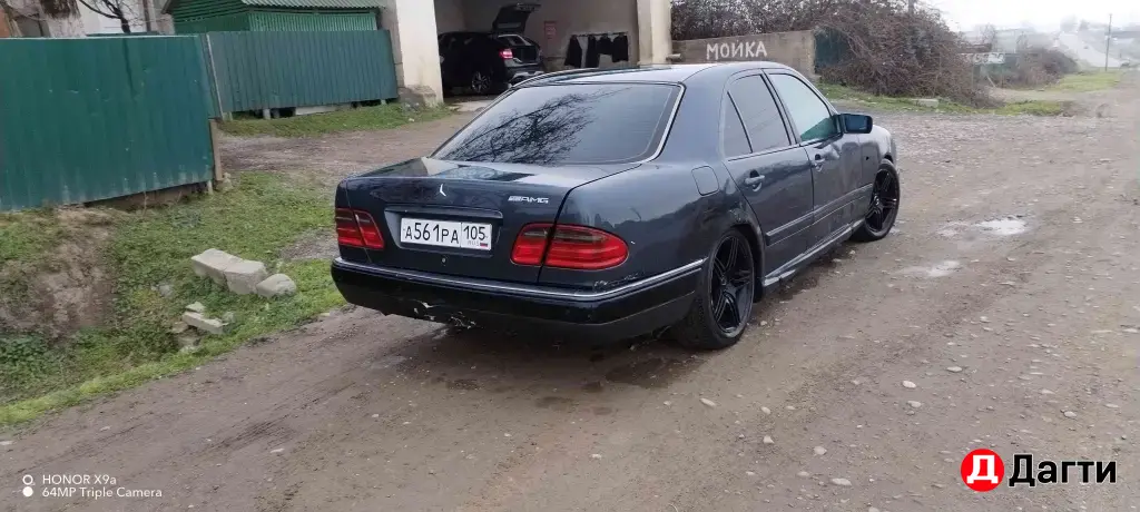 Mercedes-Benz E-Класс, 1997 года