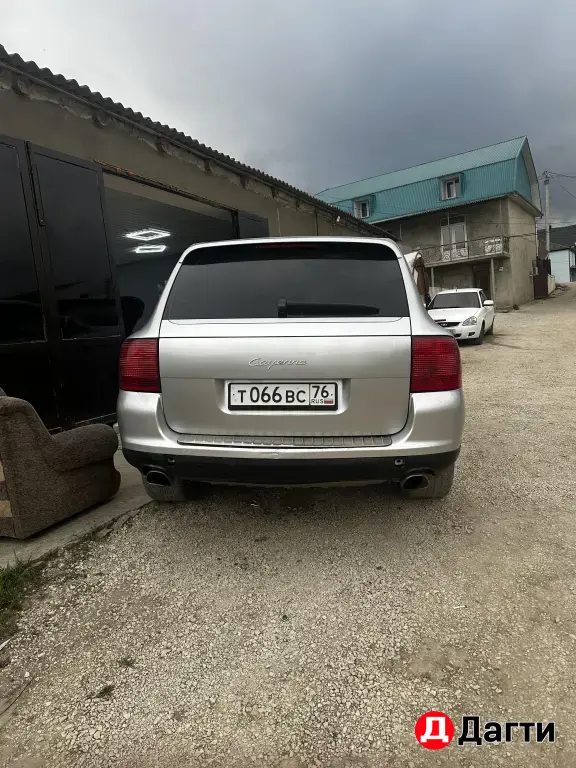 Porsche Cayenne, 2003 года