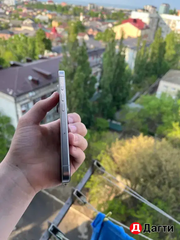 iPhone 16 Pro