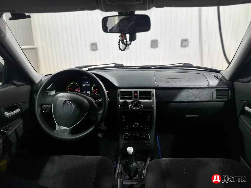 LADA (ВАЗ) Priora, 2012 года