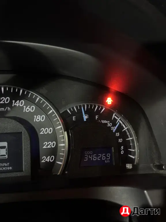 Toyota Camry, 2014 года