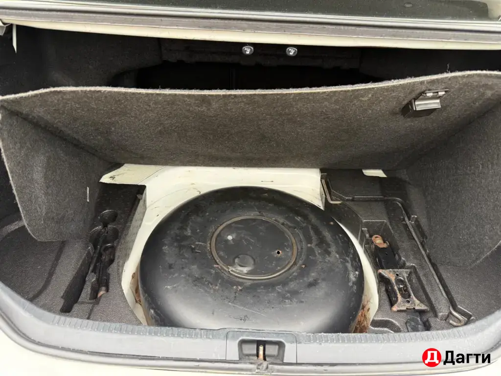 Toyota Camry, 2017 года