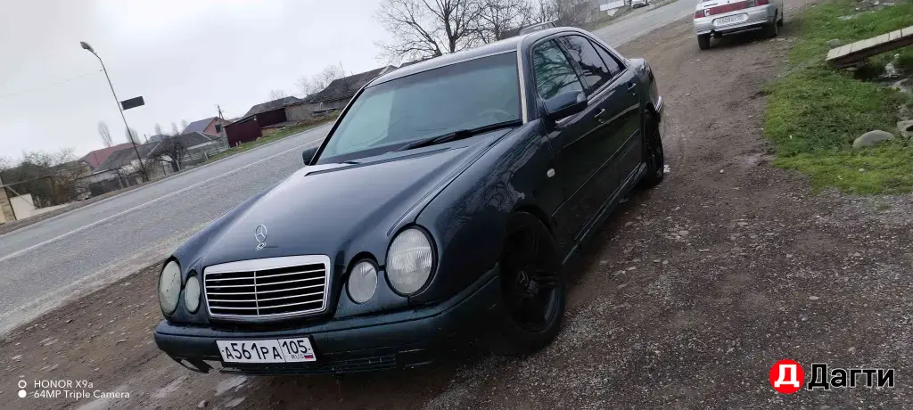 Mercedes-Benz E-Класс, 1997 года