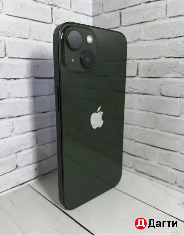 iPhone 13 256GB Green.