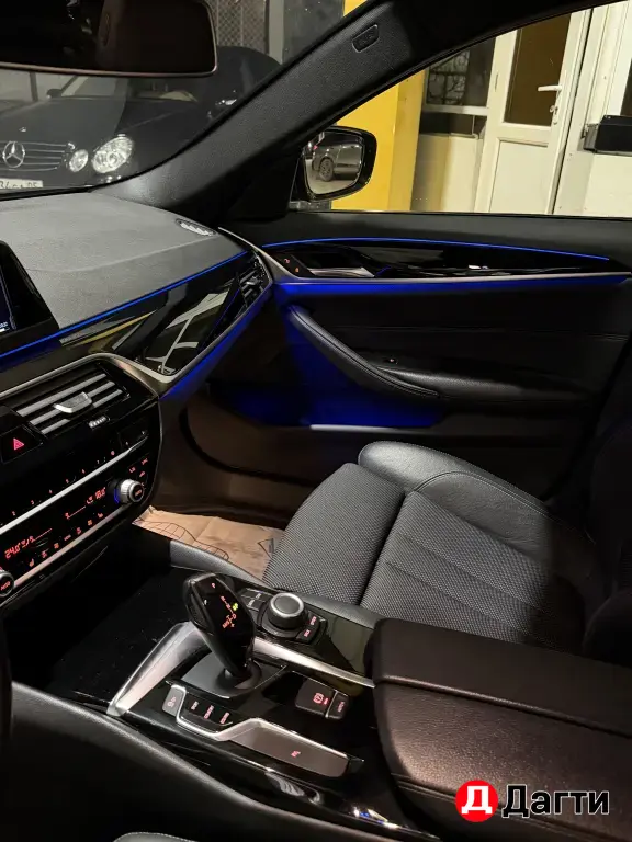 BMW 5 серии, 2018 года