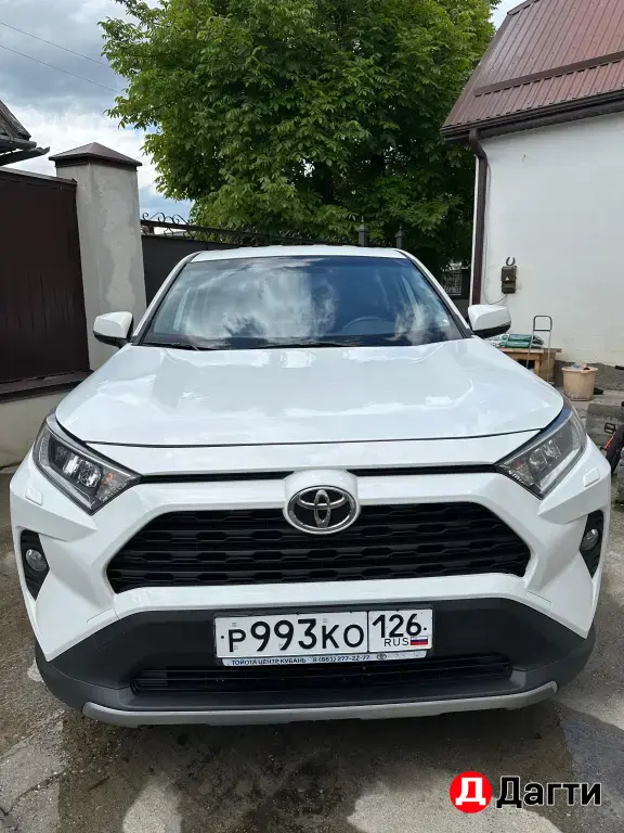 Toyota RAV4, 2021 года