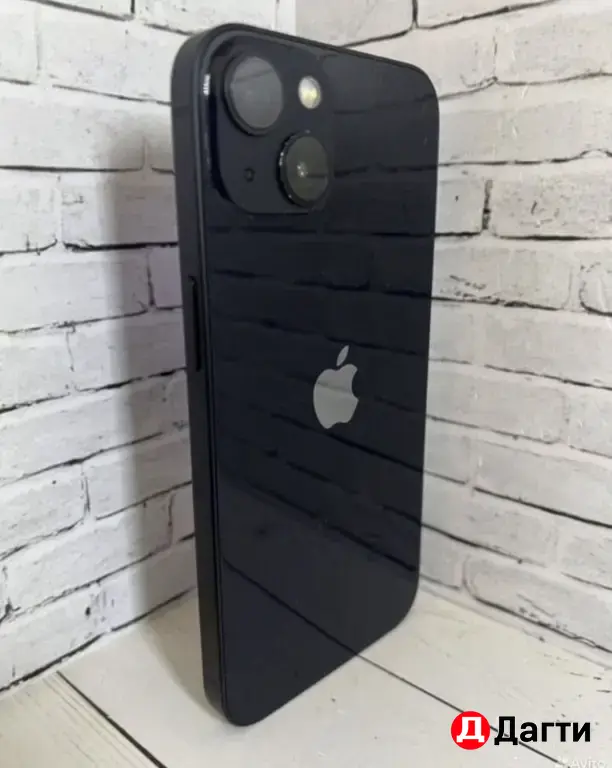iPhone 13 256GB Black.