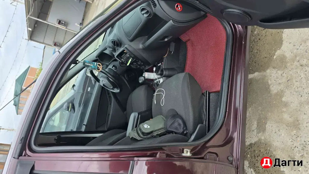 LADA (ВАЗ) Granta, 2014 года