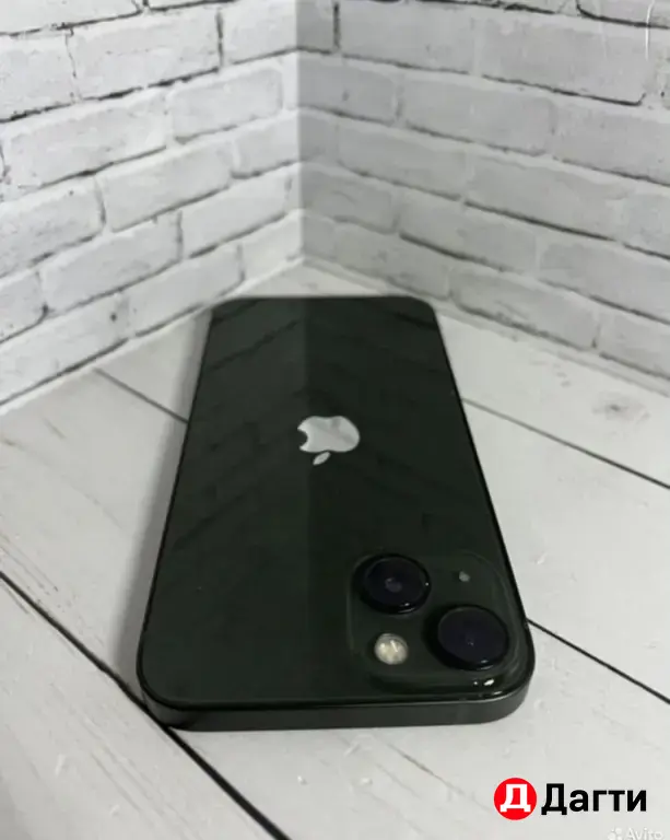 iPhone 13 256GB Green.