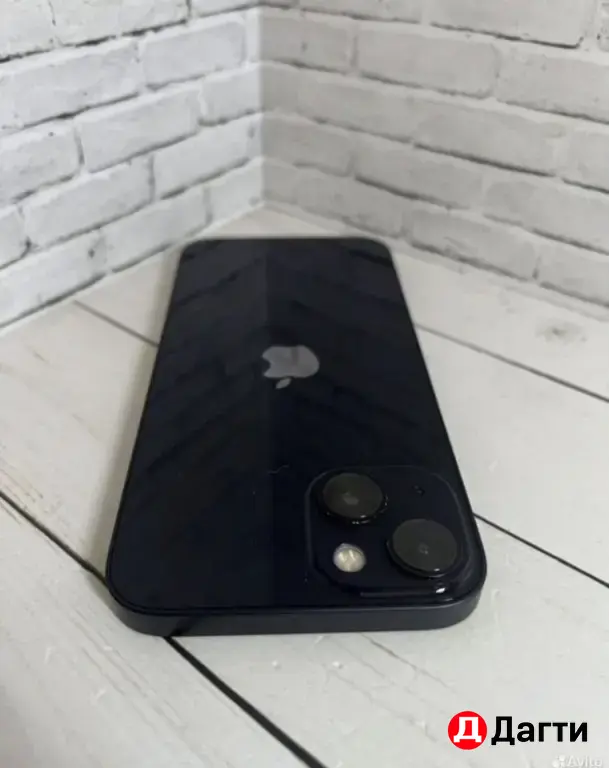 iPhone 13 256GB Black.