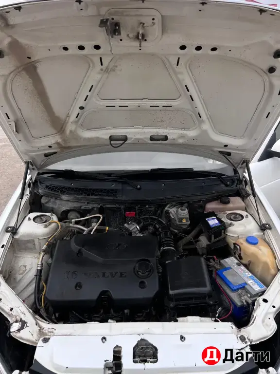 LADA (ВАЗ) Priora, 2012 года