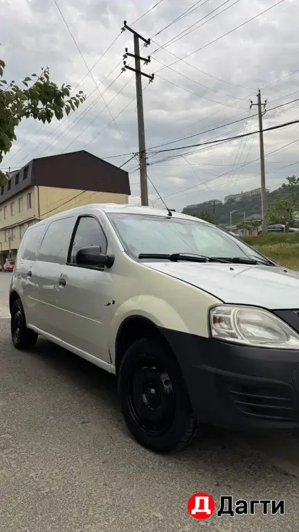 LADA (ВАЗ) Largus, 2013 года