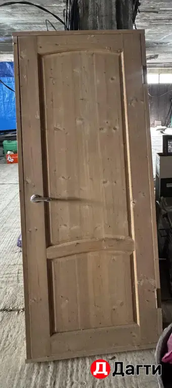 деревянные двери