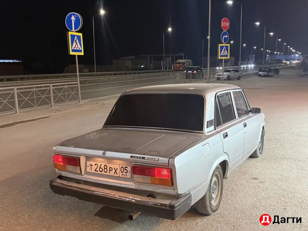 LADA (ВАЗ) 2107, 2011 года