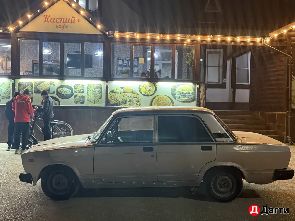 LADA (ВАЗ) 2107, 2011 года