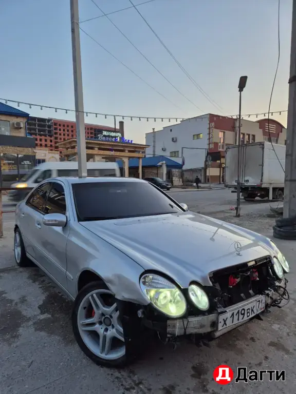 Mercedes-Benz E-Класс, 2002 года