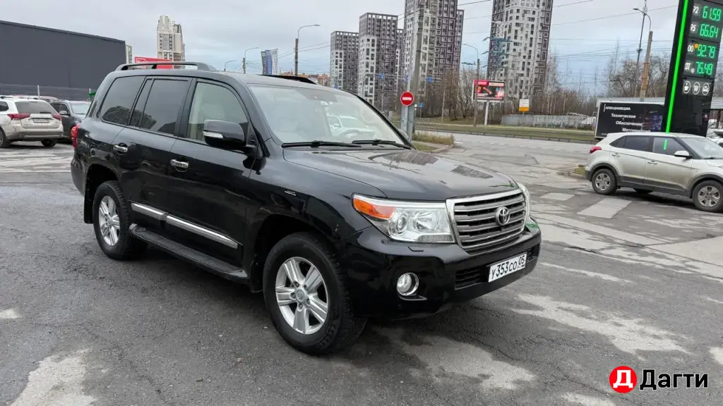 Toyota Land Cruiser, 2013 года