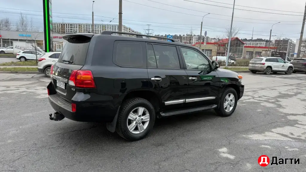 Toyota Land Cruiser, 2013 года