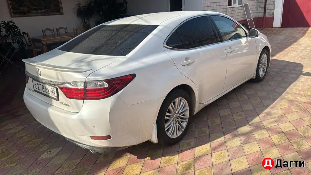 Lexus ES, 2013 года