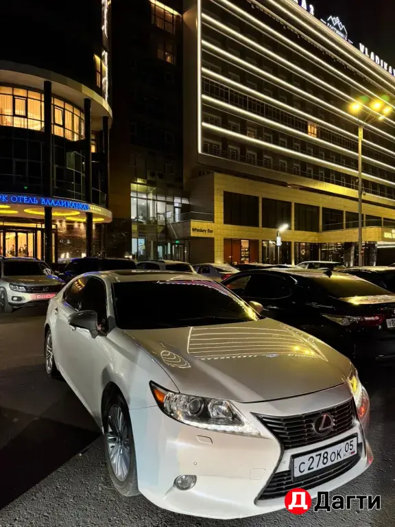 Lexus ES, 2013 года