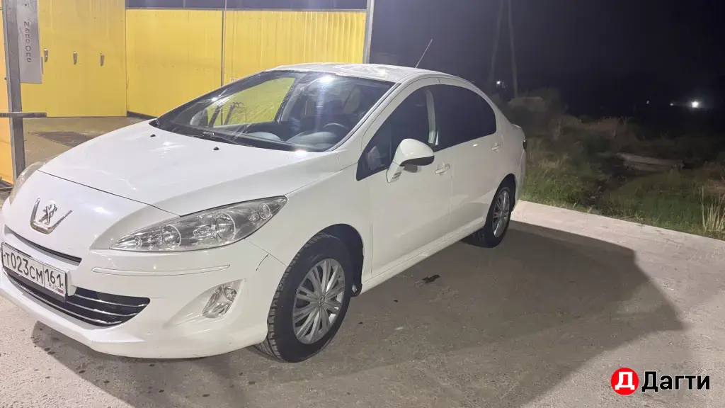 Peugeot 408, 2012 года