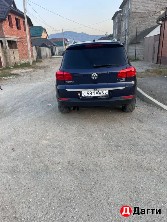 Volkswagen Tiguan, 2012 года