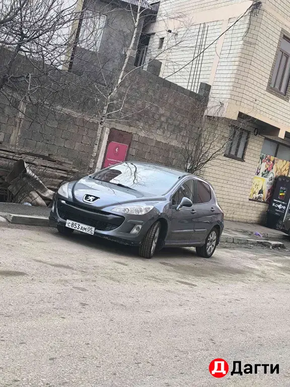 Peugeot 308, 2008 года
