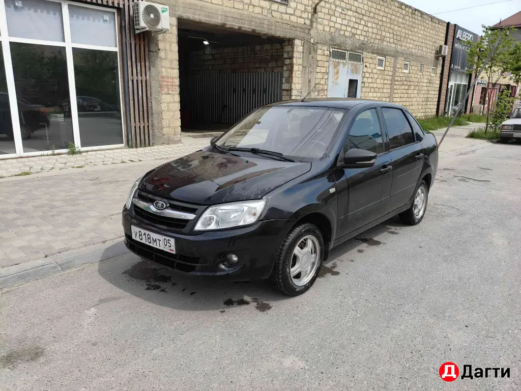 LADA (ВАЗ) Granta, 2013 года
