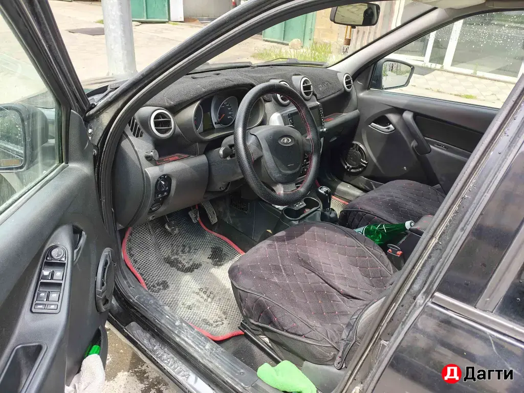LADA (ВАЗ) Granta, 2013 года