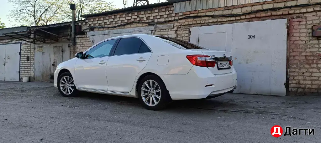 Toyota Camry, 2014 года