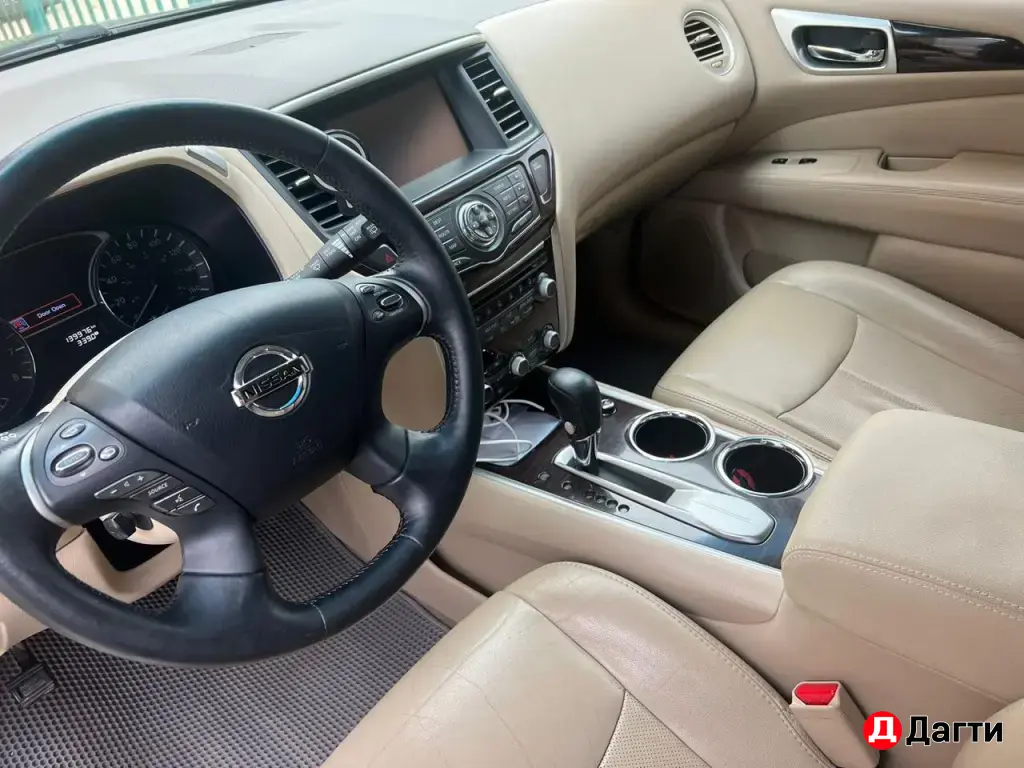 Nissan Pathfinder, 2013 года