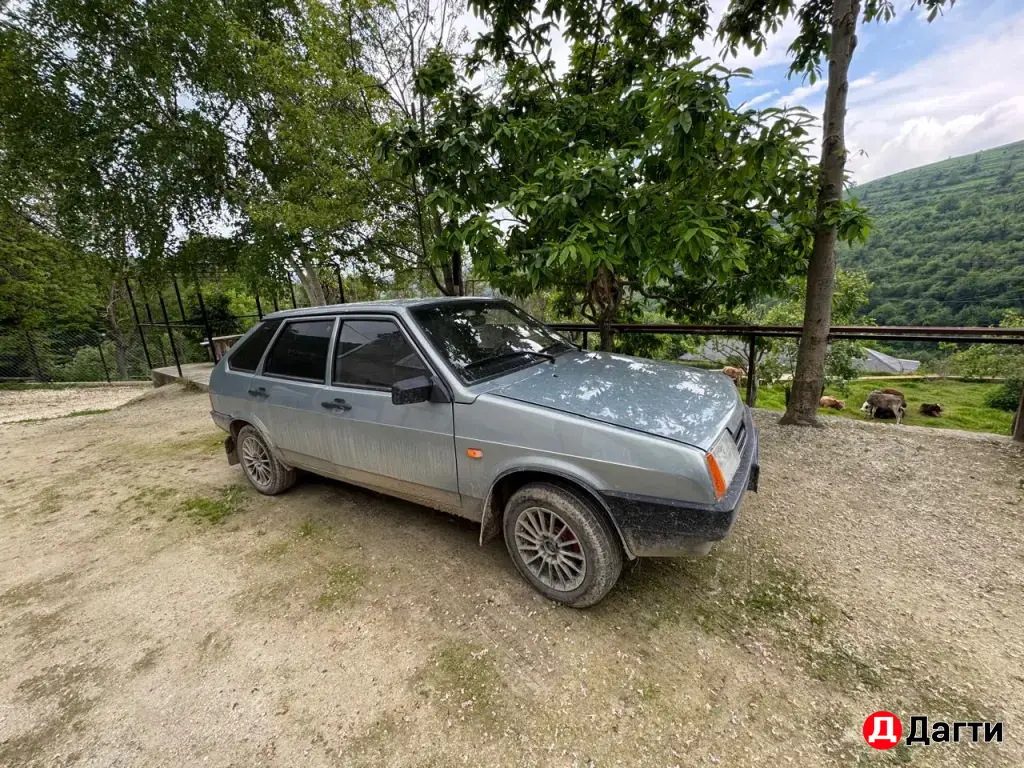 LADA (ВАЗ) 2109, 2002 года